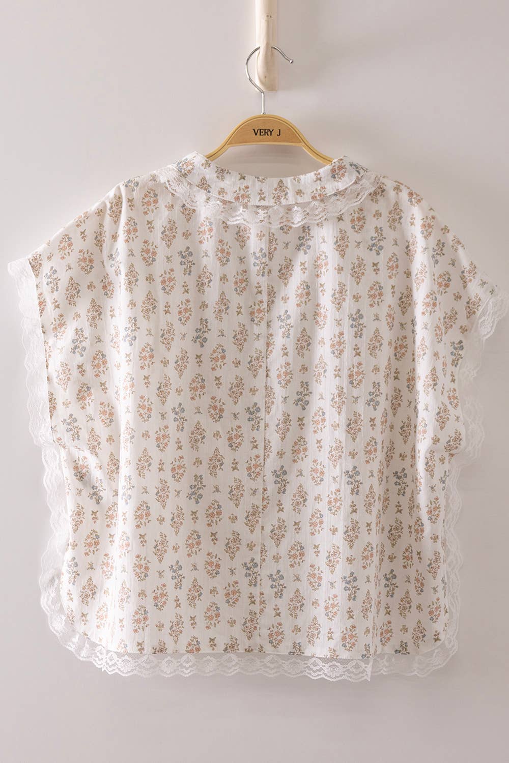 Romantic Floral Lace Tie Blouse