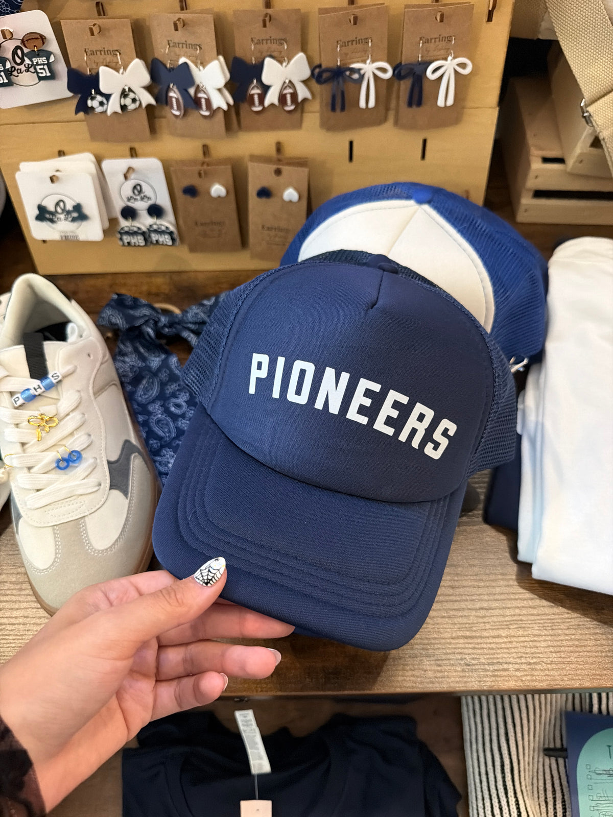 Pioneers trucker hat