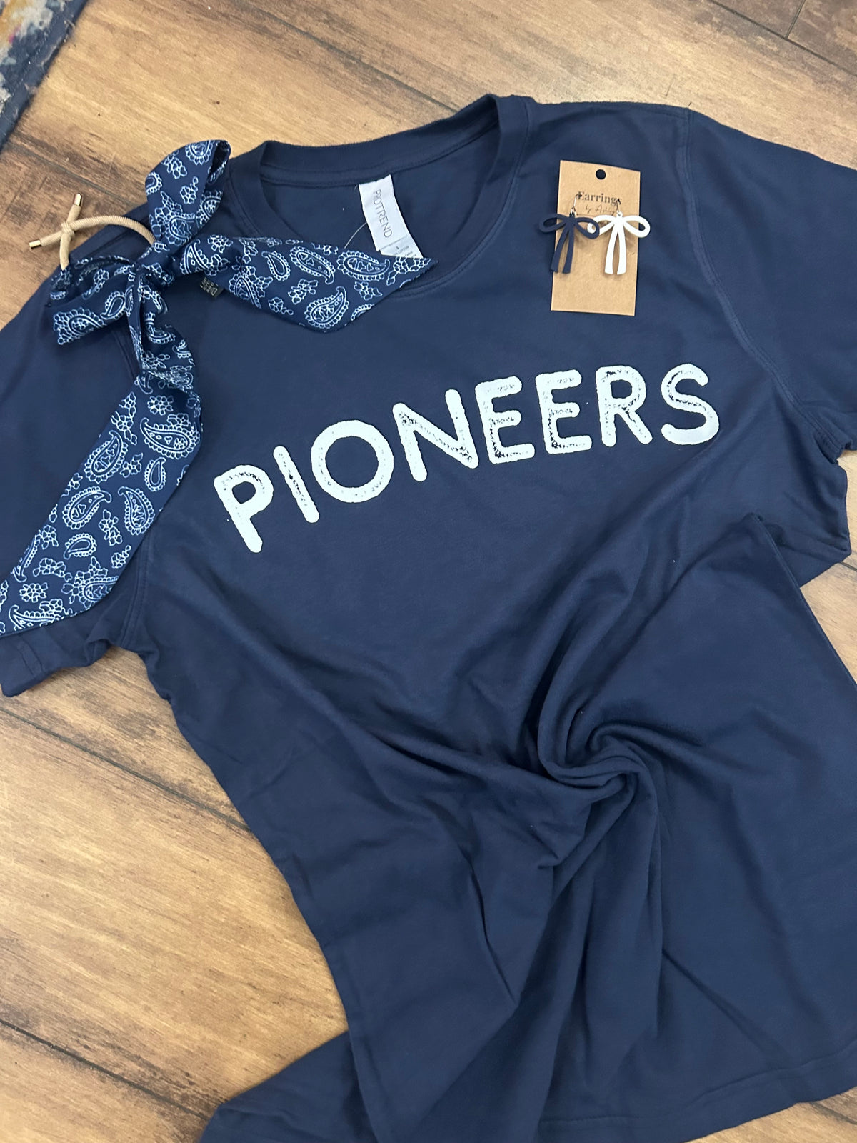 Pioneers Tee