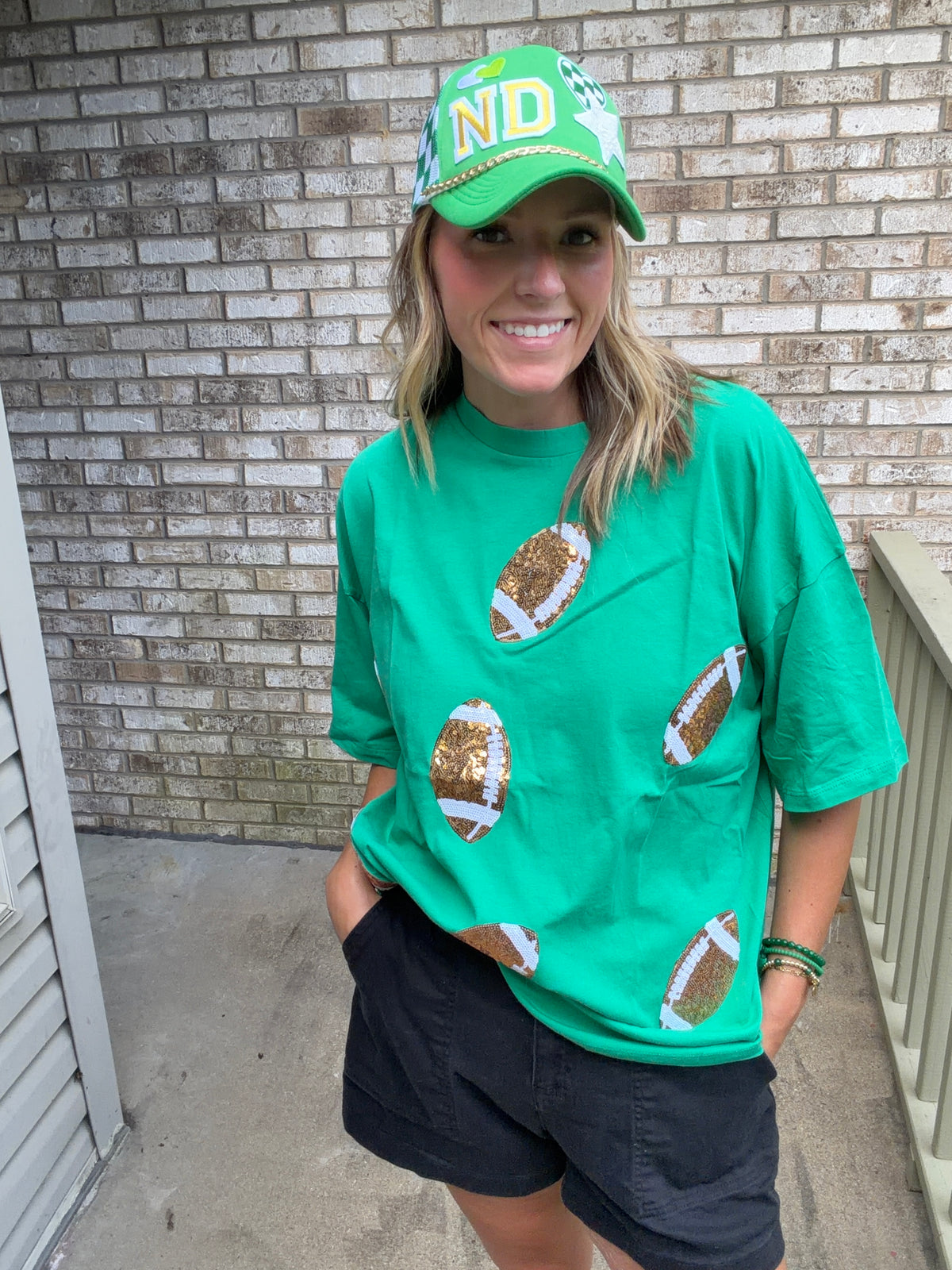 Round Neck Short Sleeve T Shirt With Sequin Football