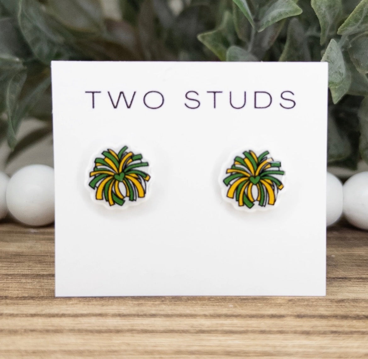 FC/HH school stud earrings