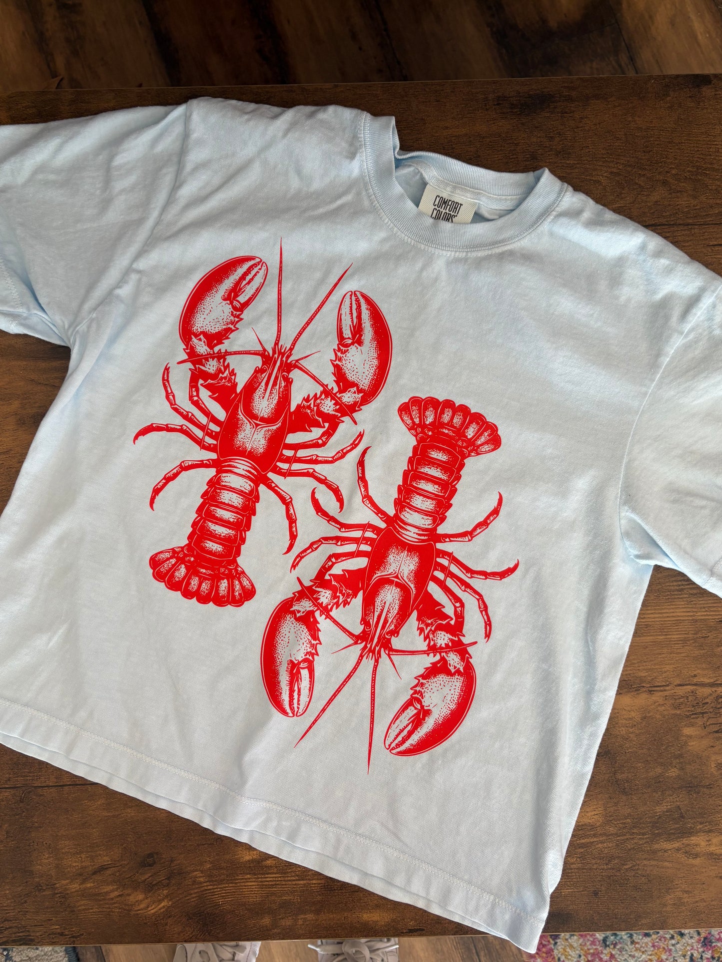 Blue lobster tee