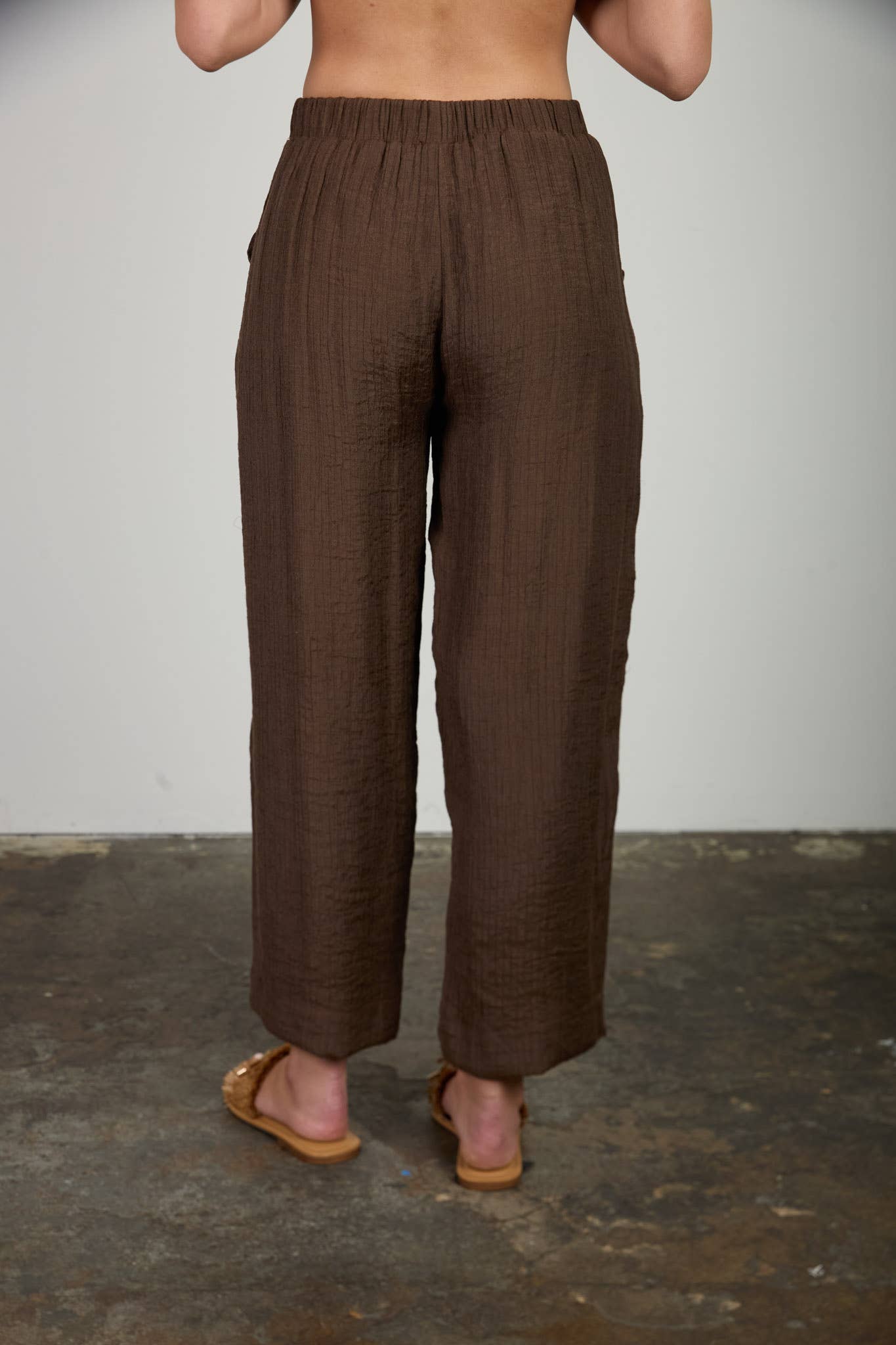 TEXTURED HIGH ELASTIC WAIST LOUNGE PANTS