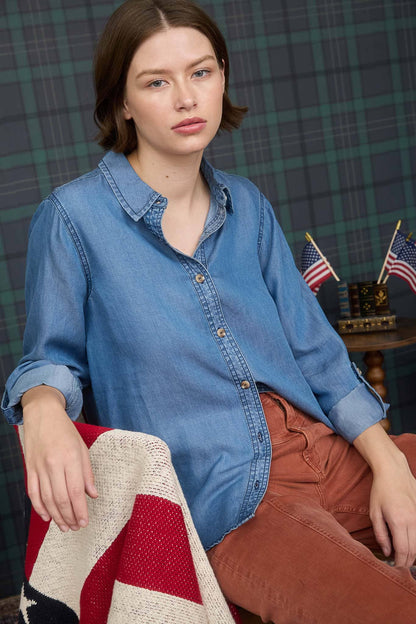 CHAMBRAY COLLARED 3/4 TAB SLEEVE BUTTON DOWN SHIRT