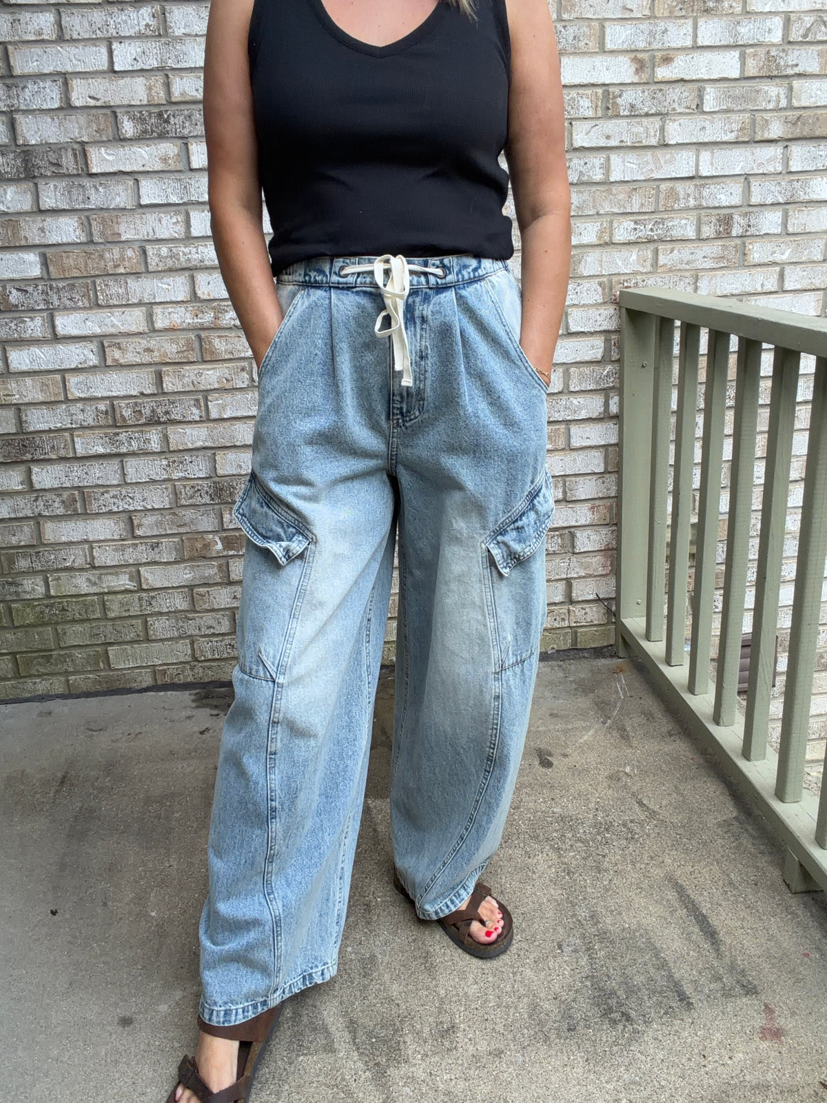 Baggy relaxed fit barrel jeans