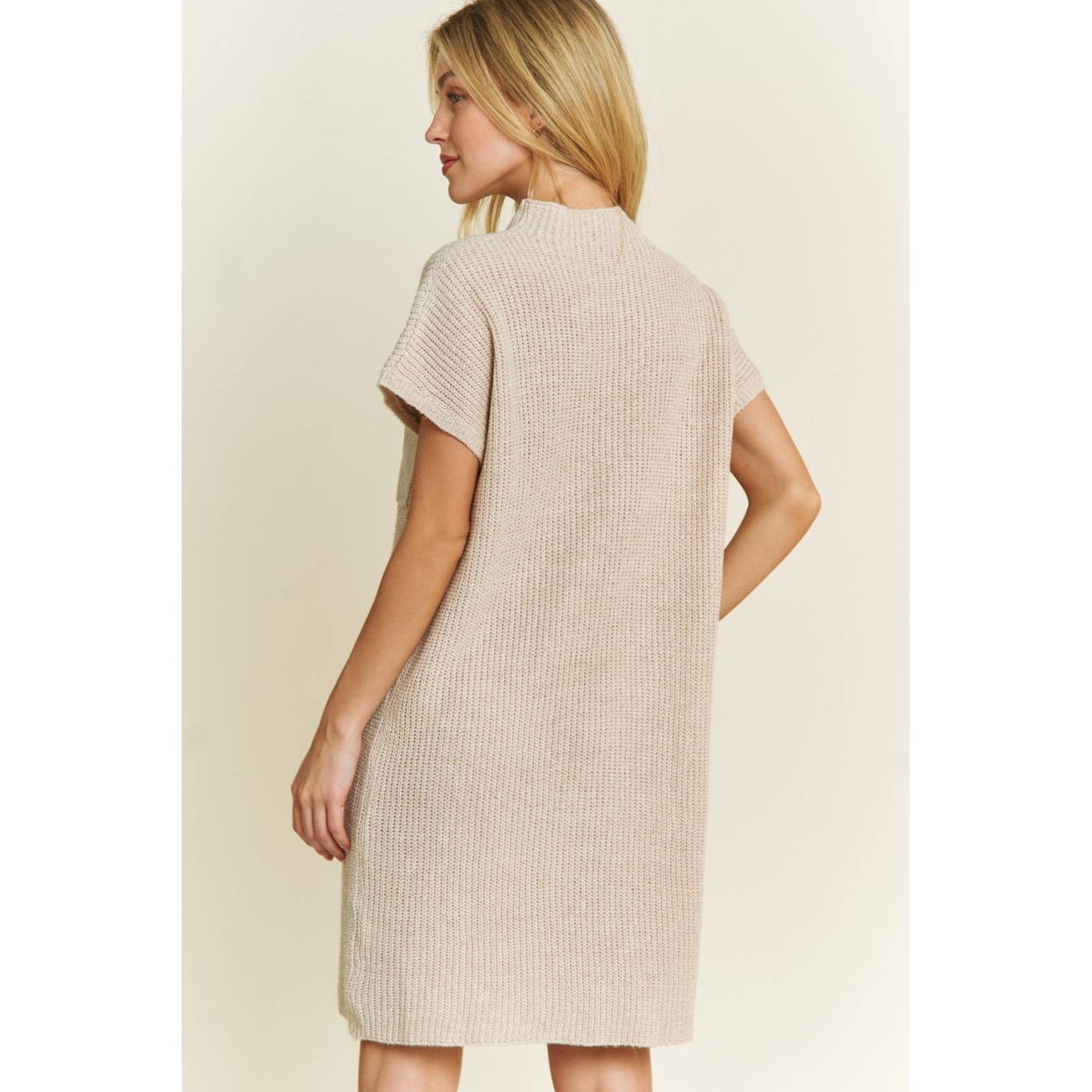 CLASSIC DROP SHOULDER SWEATER KNIT MINI DRESS