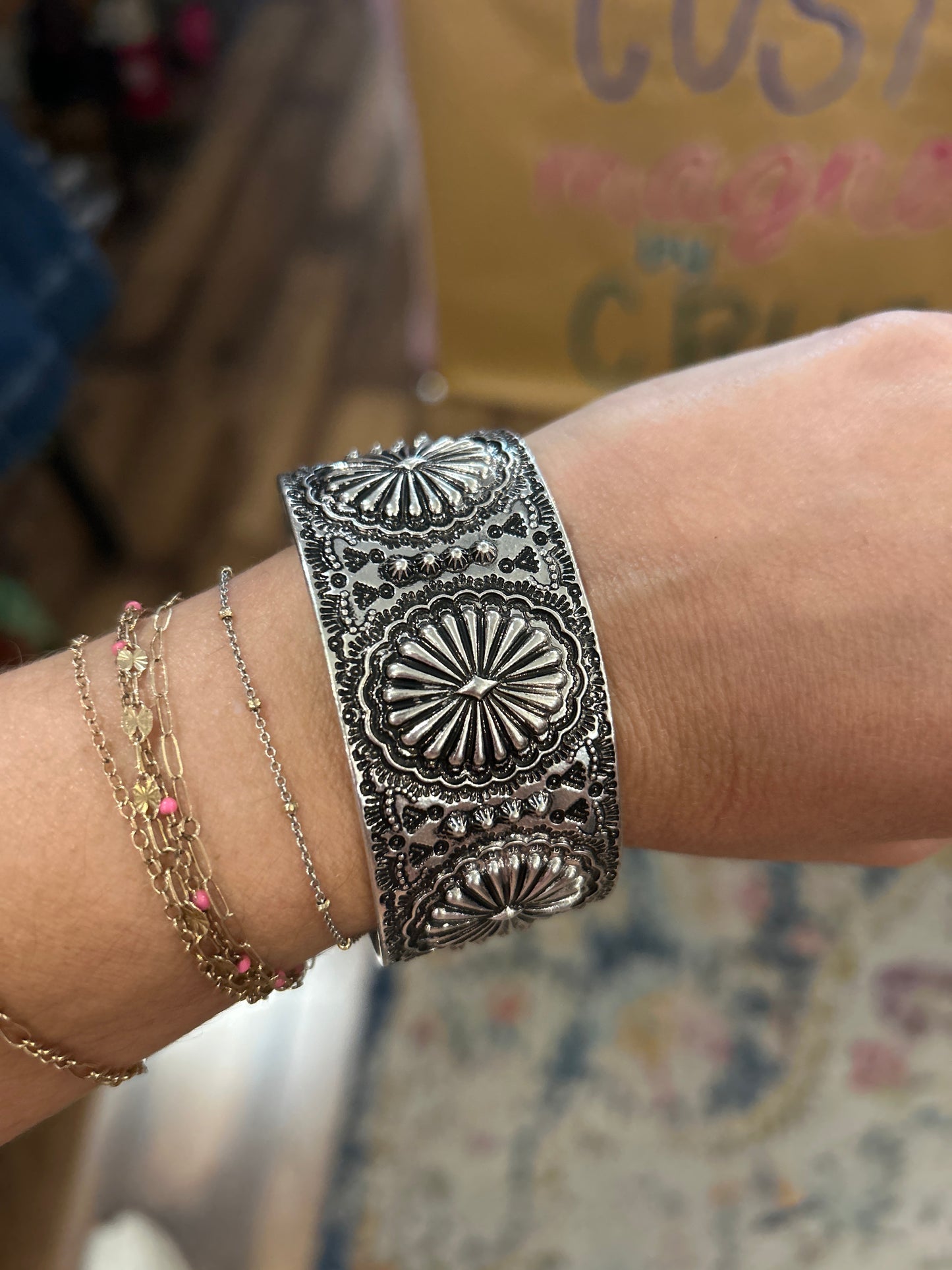 Western bangle