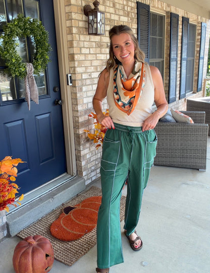 Contrast stitch sweatpants with pockets