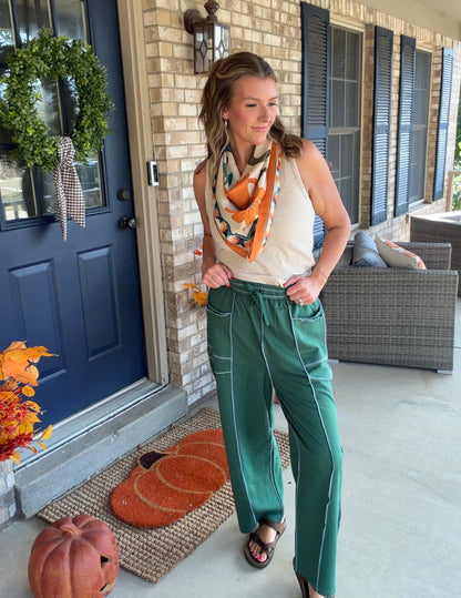 Contrast stitch sweatpants with pockets