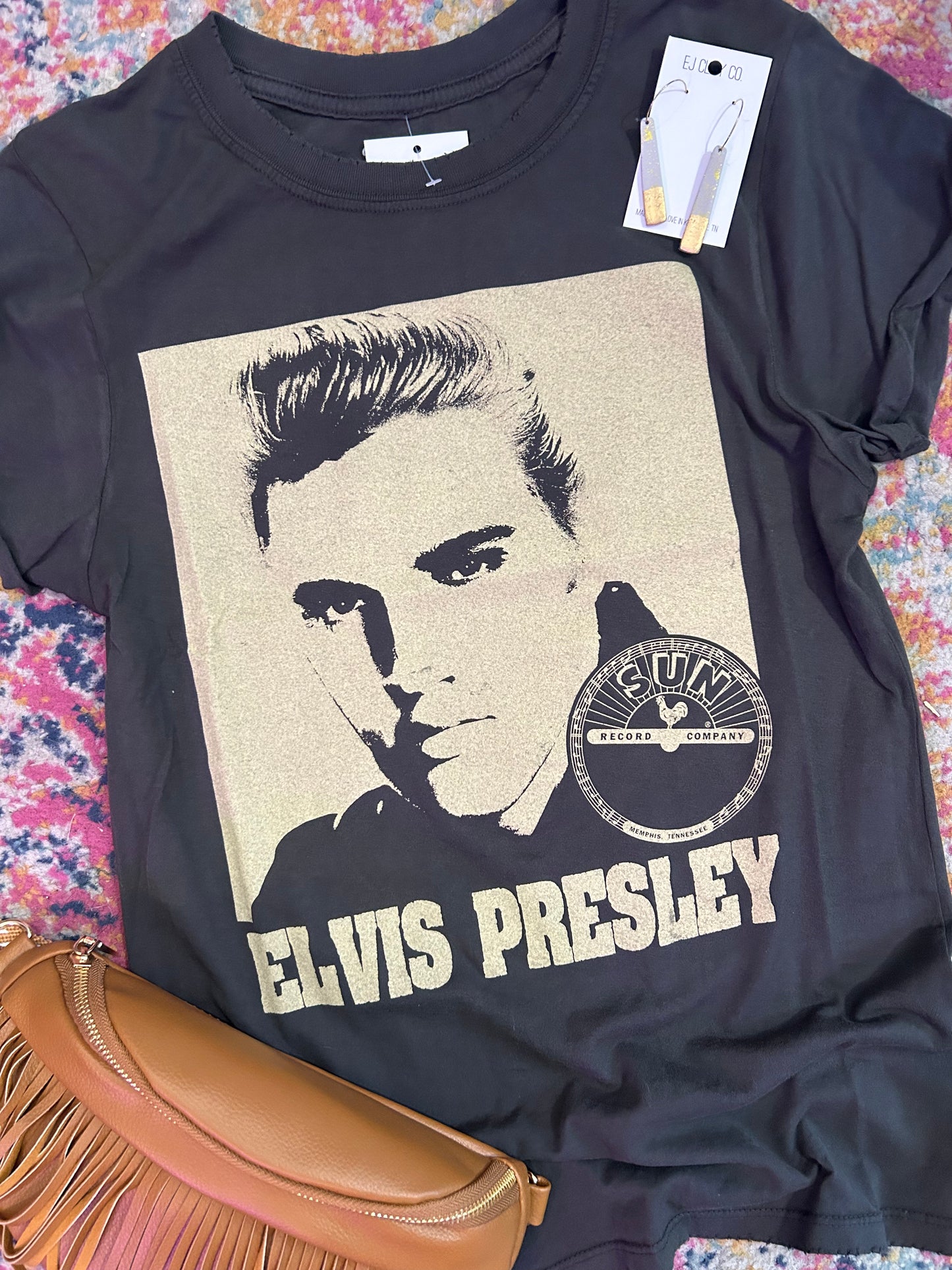 Elvis graphic tee