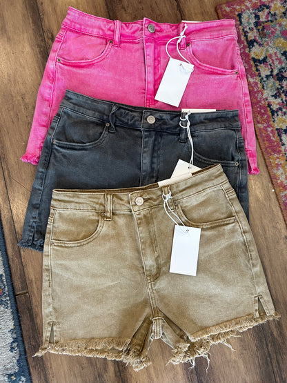 Mineral wash shorts