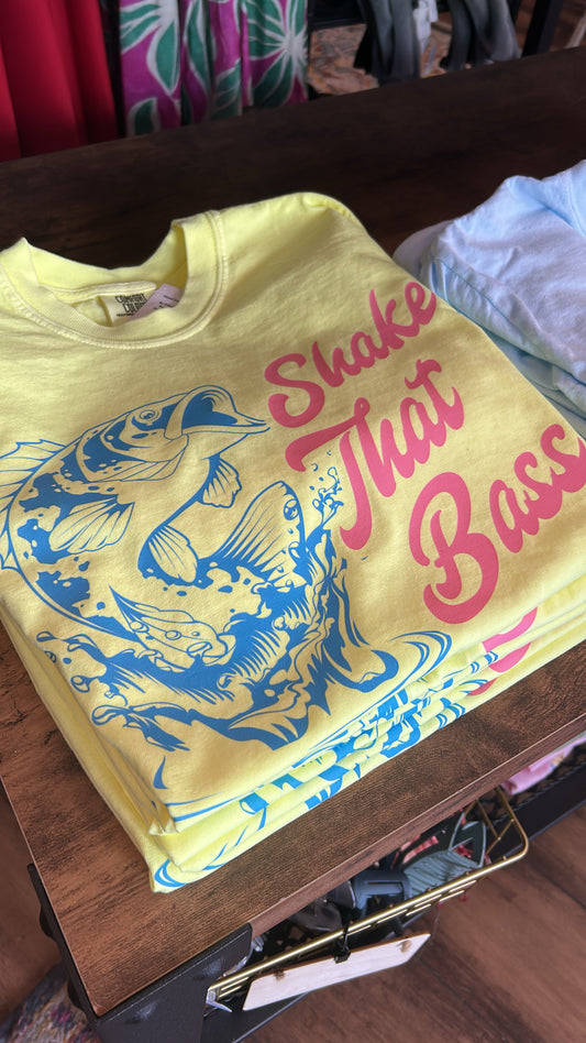 Shake that bass tee