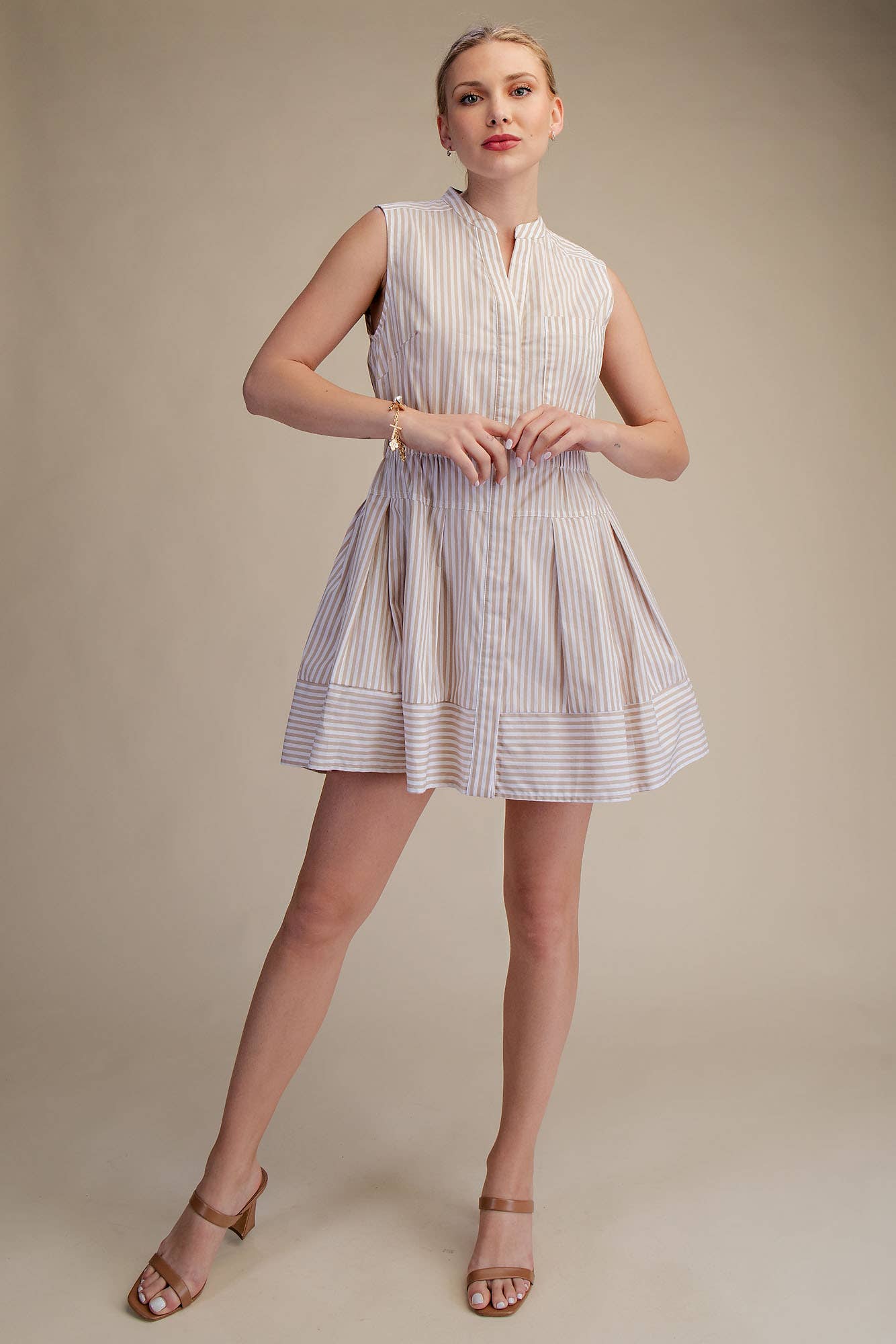 Sleeveless V-neck Fit & Flare Shirtdress