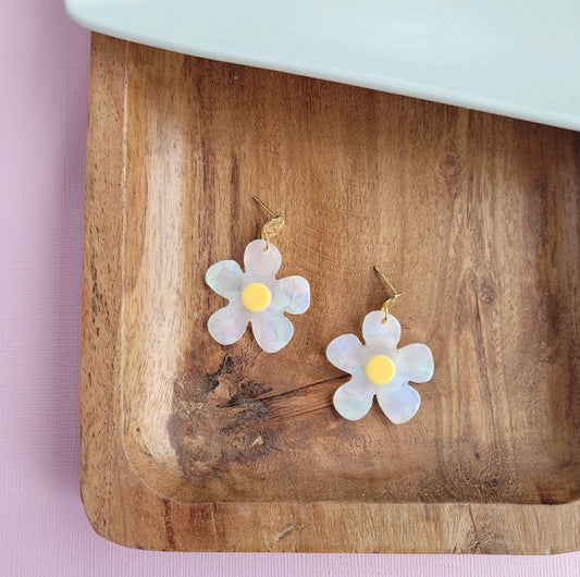 Daisy acrylic earrings-large